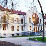 Dobry Zakatek Dom Rekolekcyjny منتزه العطل كونستانتين يوجورنا