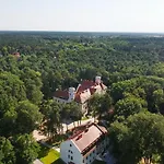 Dobry Zakatek Dom Rekolekcyjny 3*