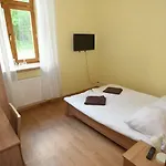 Dobry Zakatek Dom Rekolekcyjny منتزه العطل 3*