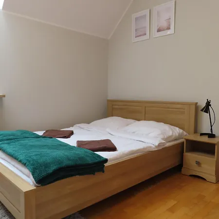 Dobry Zakatek Dom Rekolekcyjny 콘스탄친-예지오르나