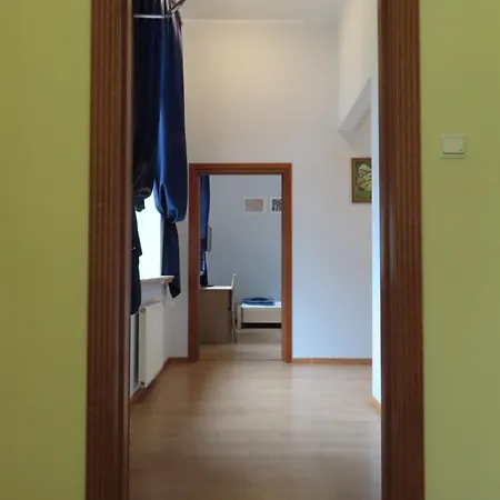 Dobry Zakatek Dom Rekolekcyjny 3* 콘스탄친-예지오르나