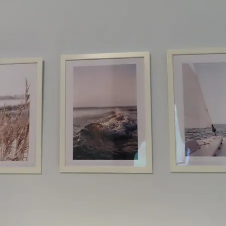 홀리데이파크 Dobry Zakatek Dom Rekolekcyjny 콘스탄친-예지오르나