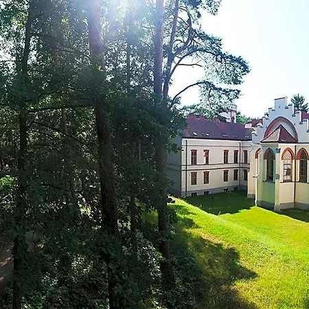 Dobry Zakatek Centrum Formacyjne Archidiecezji Warszawskiej 3* Konstancin-Jeziorna