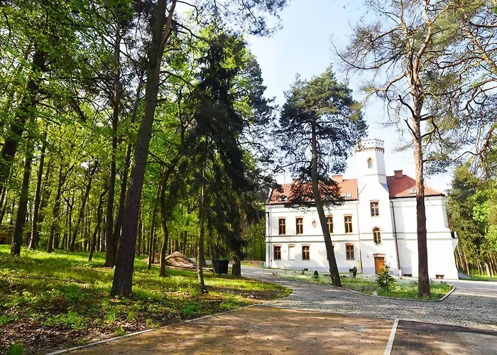 Dobry Zakatek Dom Rekolekcyjny Üdülőpark 3*