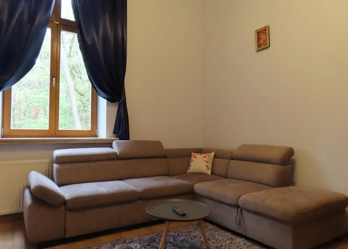 Dobry Zakatek Dom Rekolekcyjny 3*