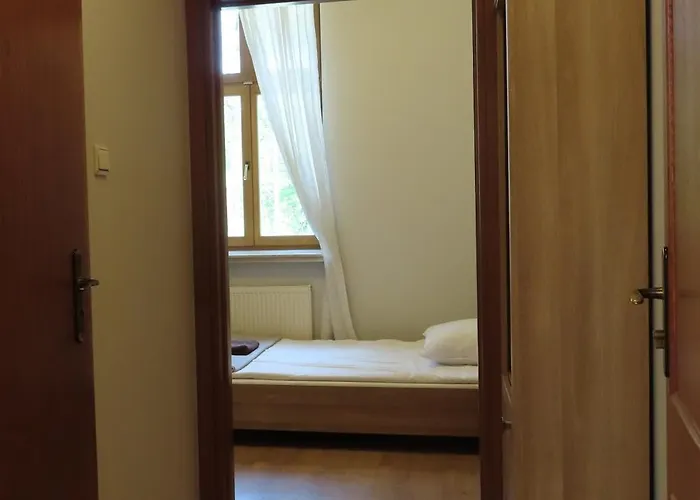 Üdülőpark Dobry Zakatek Dom Rekolekcyjny Konstancin-Jeziorna